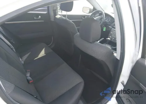 2012 Mitsubishi Galant Fe z USA, uszkodzony, nr VIN 4A32B2FF7CE008059